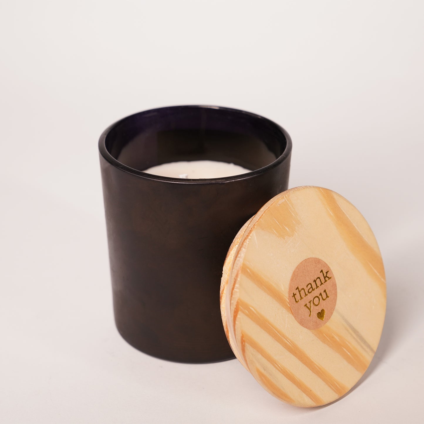 Classic Wood Candle – Matte Black Jar with Wooden Lid