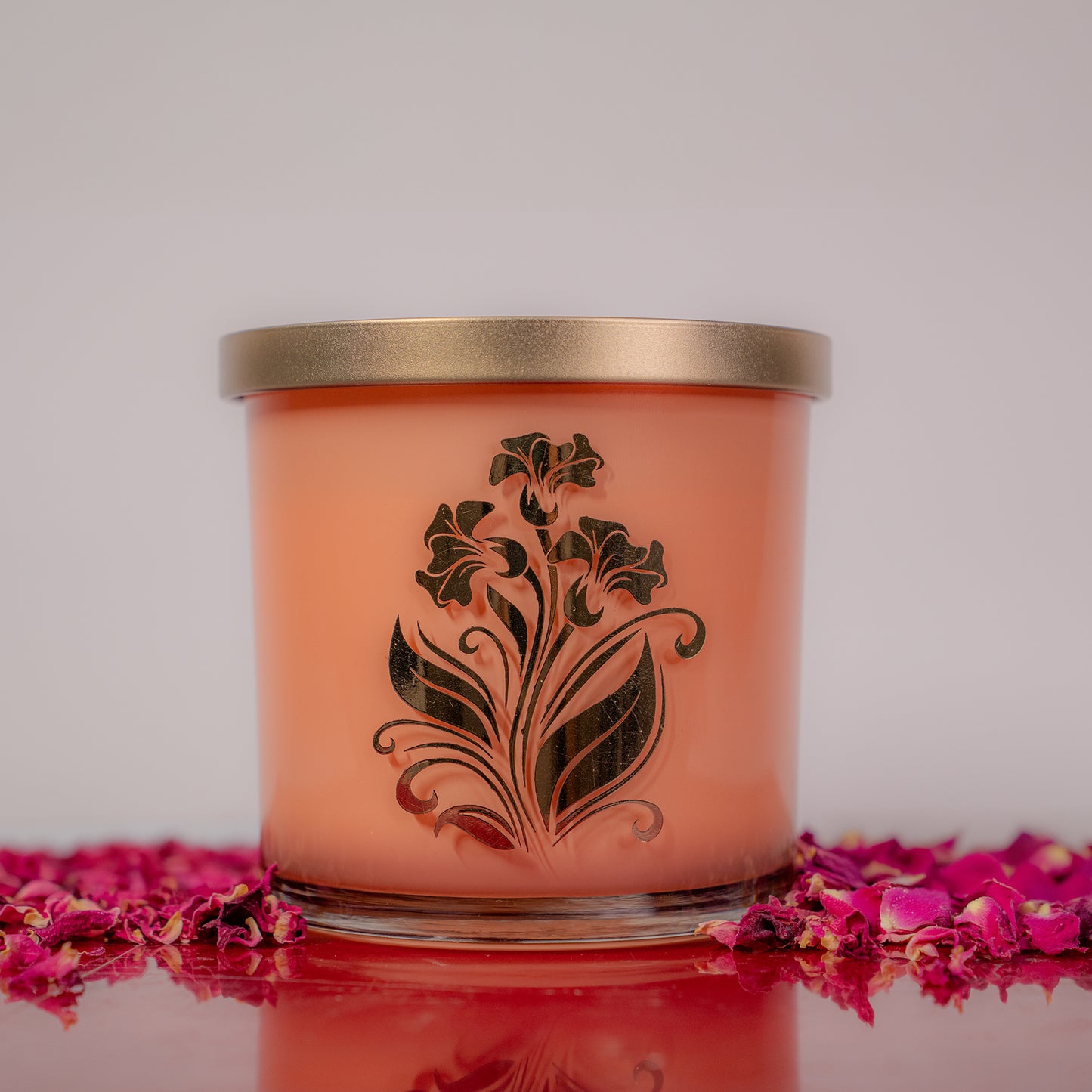 Peach Bloom Luxury Scented Candle – Floral Gold Jar