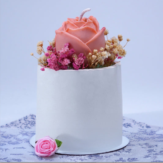Rosera – Rose Shaped Candle with Cement Base