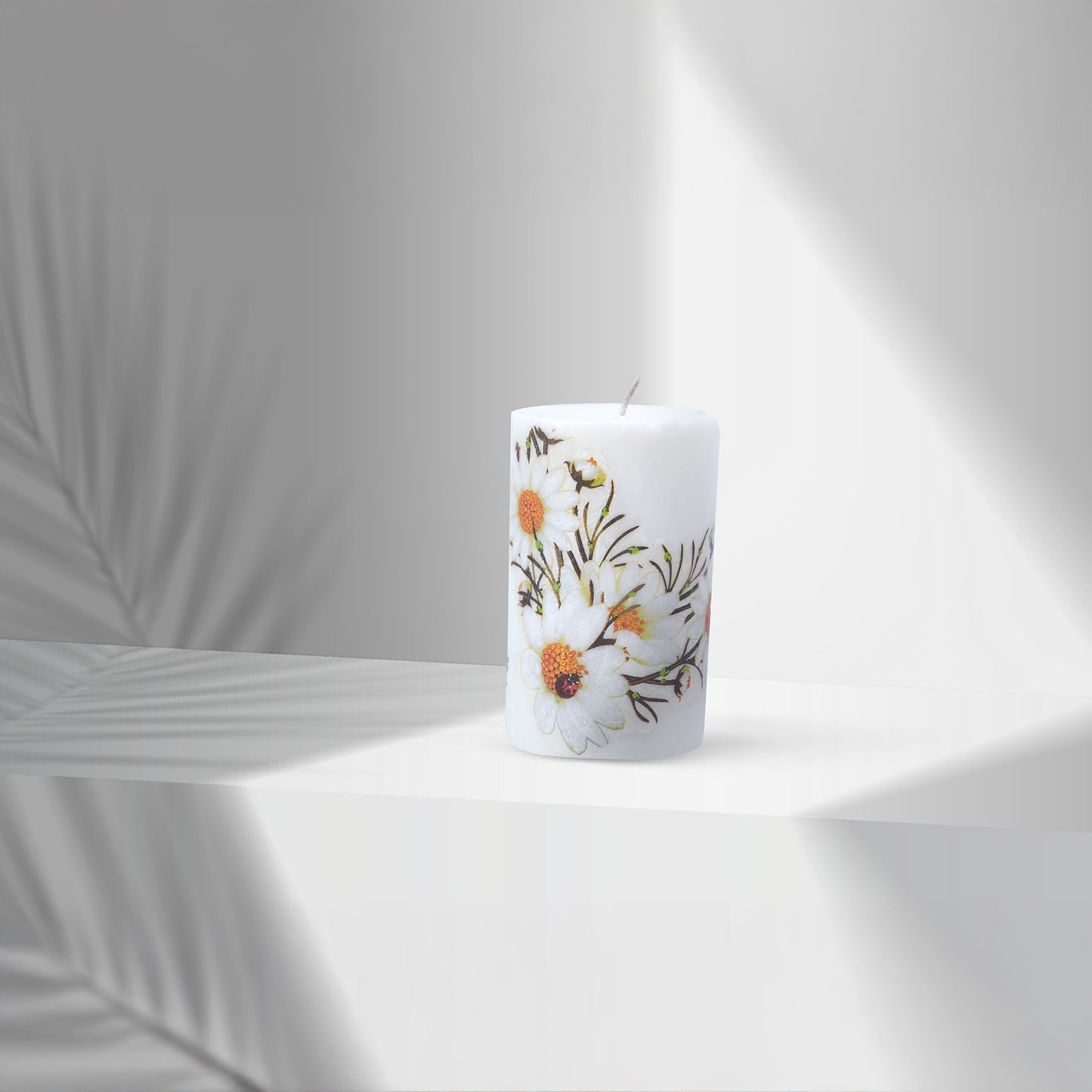 Deco Pillar Candle – Handcrafted Floral Art